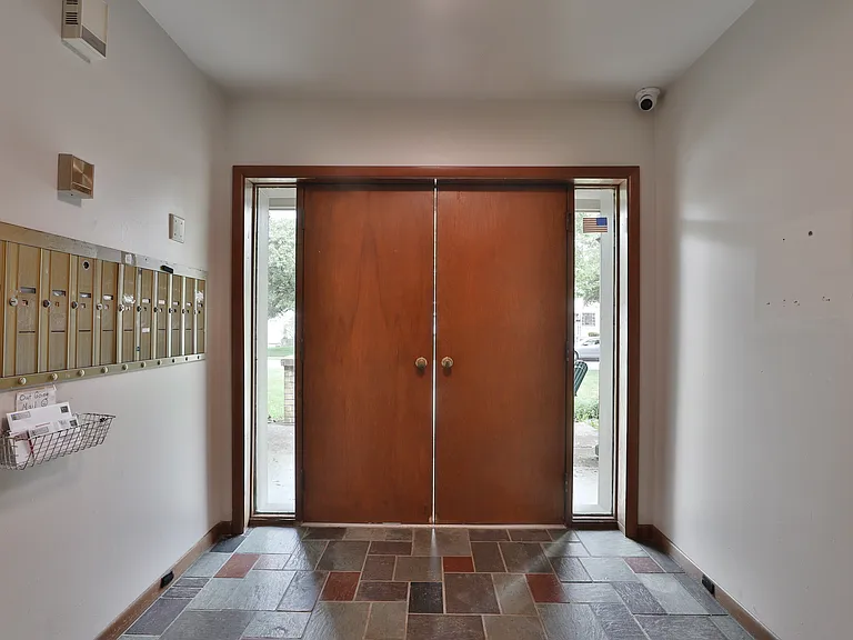 699 Wetmore Rd #G — Photo 7