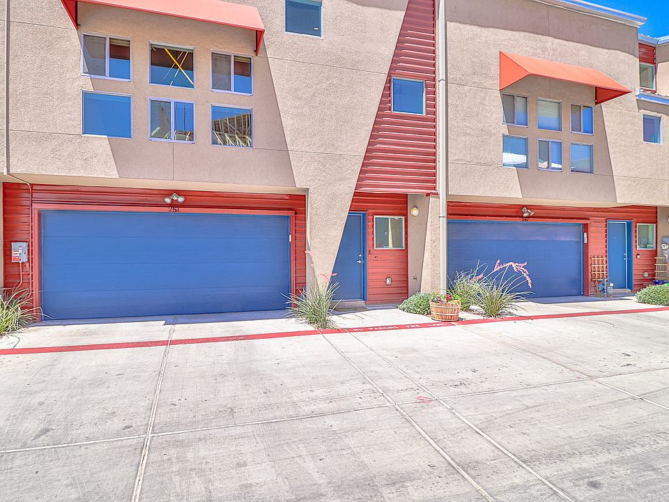 1st image of 251 Tower St #1