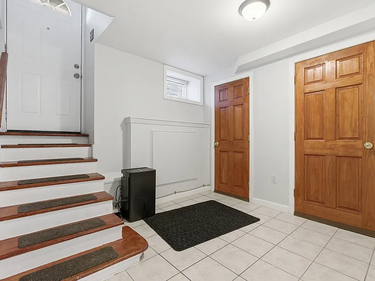 82 Blake St #B — Photo 12