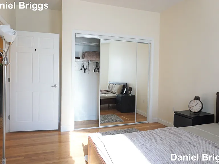 1801 Beacon St #4 — Photo 13