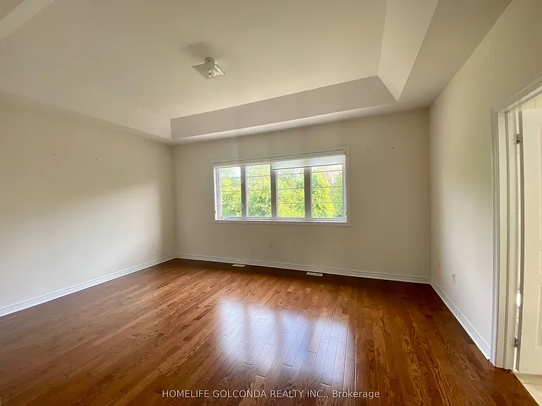 160 Chouinard Way — Photo 23