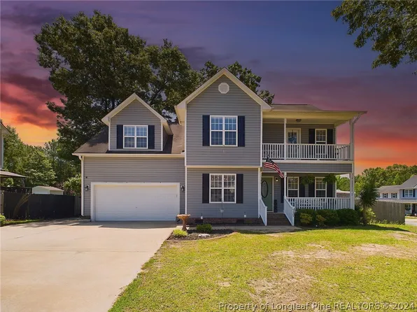 717 Lenoir Dr, Spring Lake, NC 28390