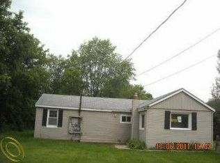 4807 N Milford Rd, Highland, MI 48357