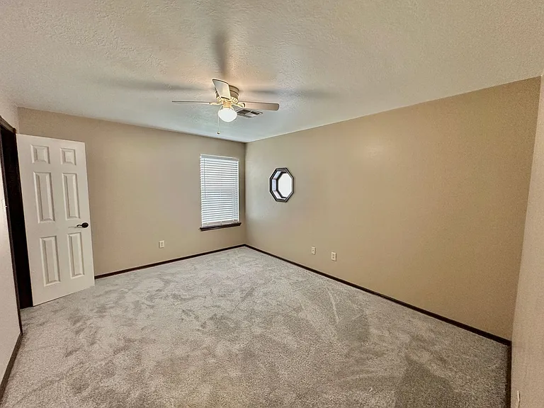 4 NW Havenshire Cir — Photo 26