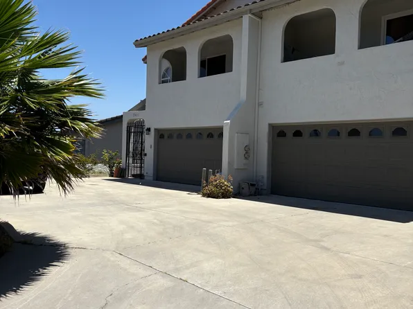 2411 Torrejon Pl, Carlsbad, CA 92009