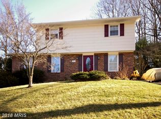 10613 Lakespring Way, Cockeysville, MD 21030