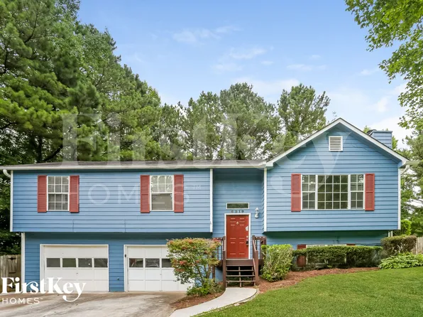 6319 Hillview Ln, Douglasville, GA 30134