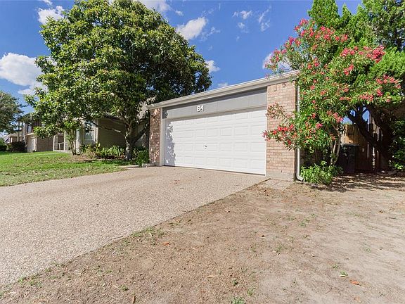 2nd image of 64 Campeche Cir
