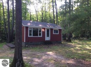 11719 Alpine Dr, Lake, MI 48632