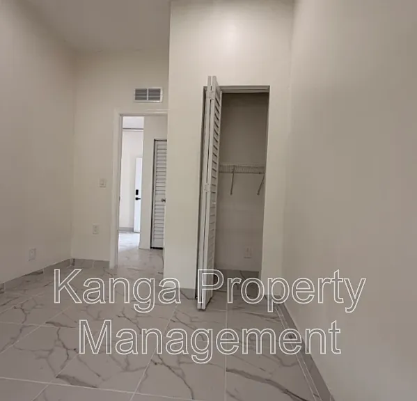 804 Orange Ave #B — Photo 8