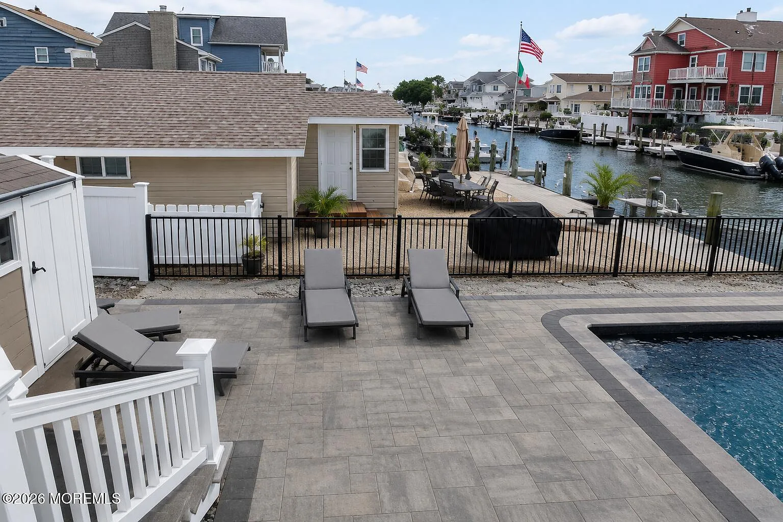 3 bed, 1324 sqft, $2,900 — Photo 3