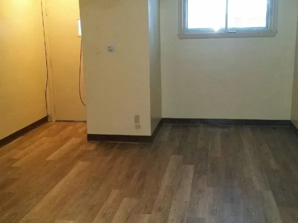 (undisclosed Address), Youngstown, OH 44512