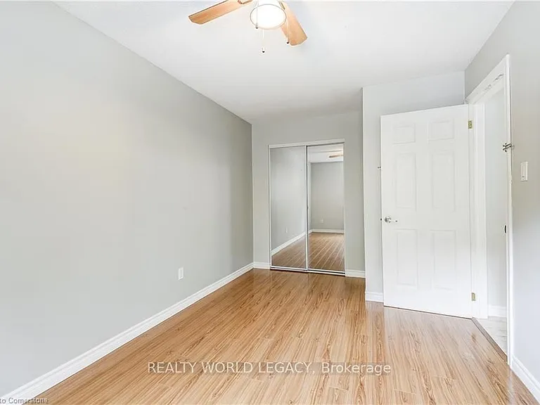 119 Cedar St S #8 — Photo 19