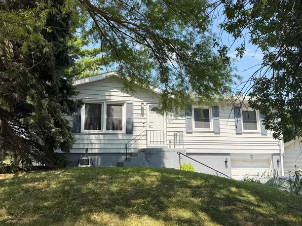 1206 W 15th Ave, Bellevue, NE 68005