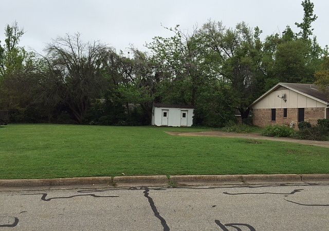 1st image of 530 Wilburn Dr