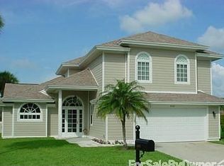 4051 Sawgrass Ln, Naples, FL 34112