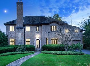 608 Earlston Rd, Kenilworth, IL 60043