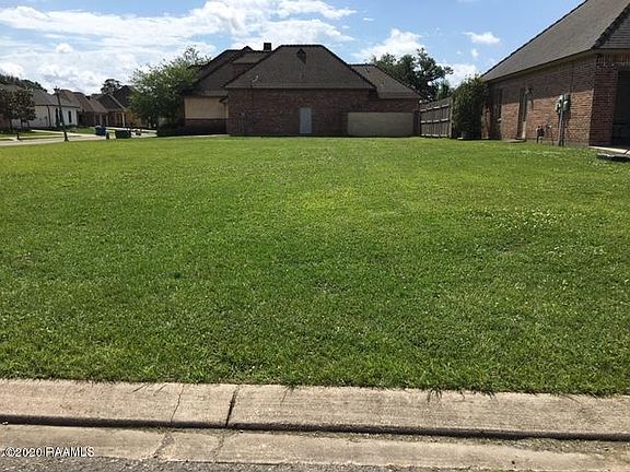 5th image of 113 Dunvegan Ct