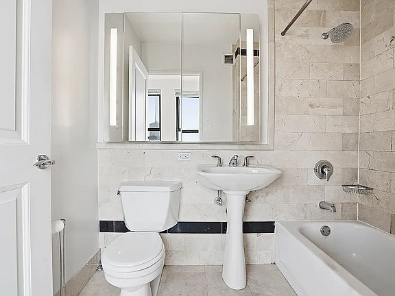 5th image of 20 West St #38EE