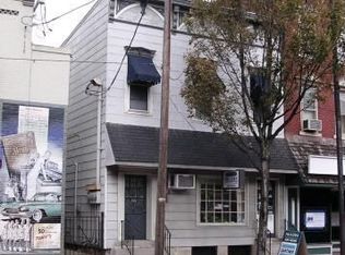 15 S Market St #1, Elizabethtown, PA 17022