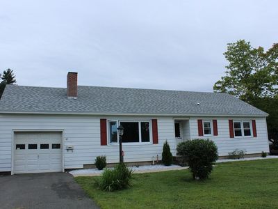 49 Montague St, Turners Falls, MA, 01376
