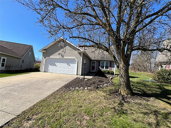 2nd image of 3146 Wolf Run Dr