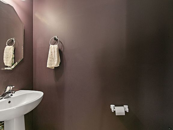 4th image of 3202 Brookside Way