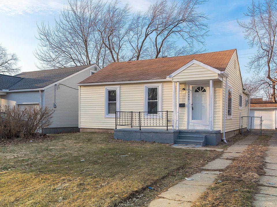 1st image of 18608 Parkmount Ave