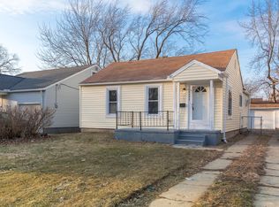 18608 Parkmount Ave, Cleveland, OH 44135