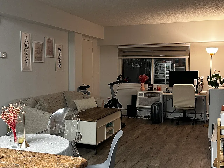 333 Grand Ave — Photo 3