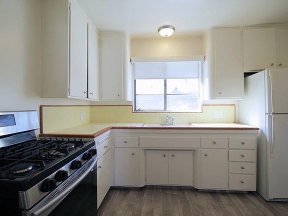 3rd image of 1801 Fair Oaks Avenue # 2 Nd Floor