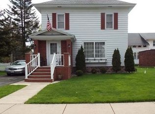 911 Clermont St, Antigo, WI 54409