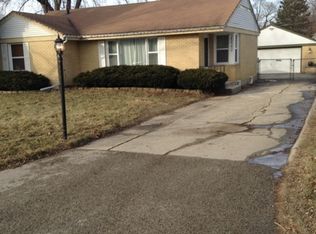 25542 W Wacker Dr, Lake Villa, IL 60046