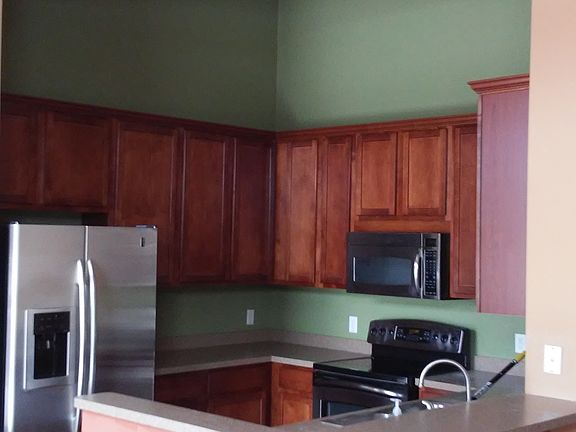 4th image of 15412 Foster Dr N