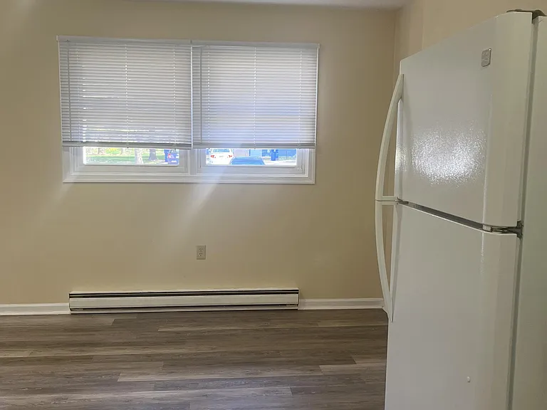 30 Turner Dr #B — Photo 8