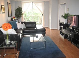 7420 Westlake Ter APT 702, Bethesda, MD 20817