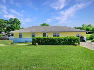 1419 Metropolitan Ave, Leavenworth, KS 66048