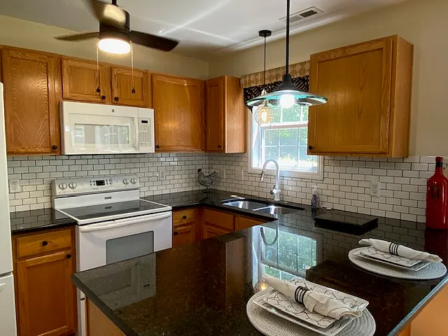 4011 Wellington Ridge Loop — Photo 2