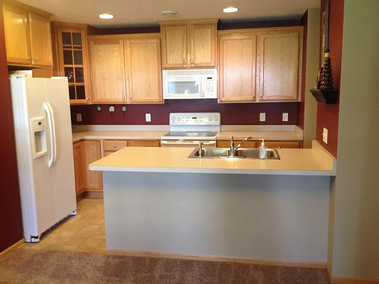 Kitchen (Main LVL)