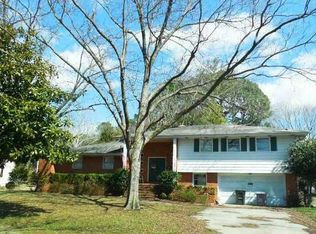 498 Whealton Rd, Hampton, VA 23666