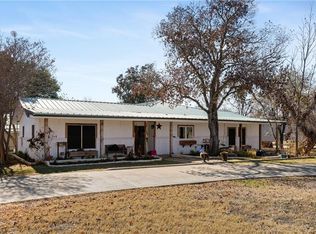 204 Cedar Dr, Buchanan Dam, TX 78609