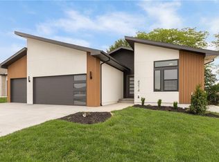 4214 NW 77th Ter, Kansas City, MO 64151