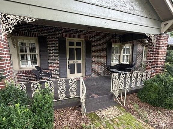 2nd image of 1538 Bellwood Ln