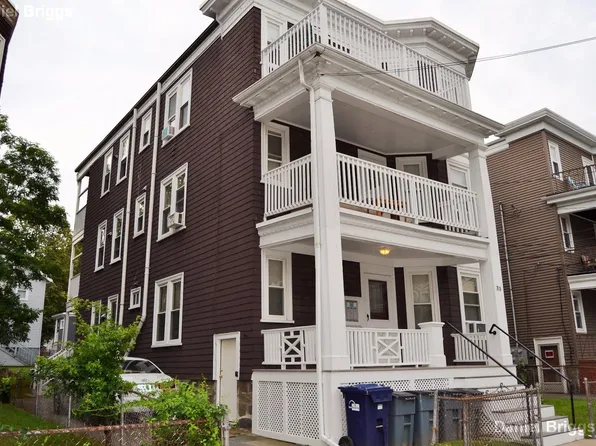 33 Fairbanks St, Boston, MA