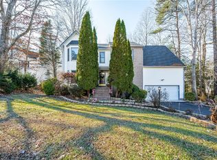 11818 Cedar Landing Ter, Chester, VA 23831