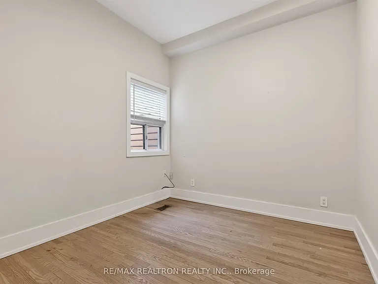 119 Markham St #MAIN FL — Photo 8
