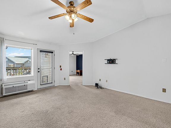 3rd image of 2954 King James Way APT 4