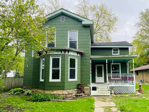 409 E Hickory St, Fairbury, IL 61739