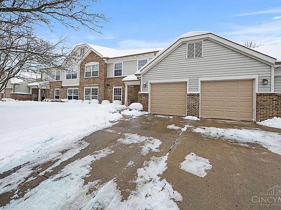 2nd image of 4350 N Point Ct APT 203