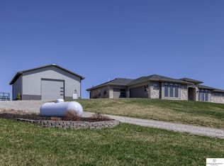 4926 Allen Hills Dr, Blair, NE 68008